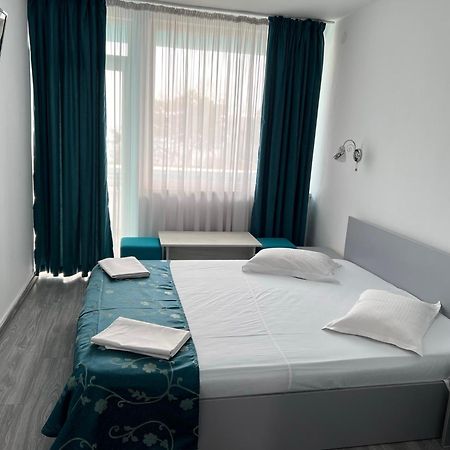 Hotel Minerva 艾福雷诺德 外观 照片