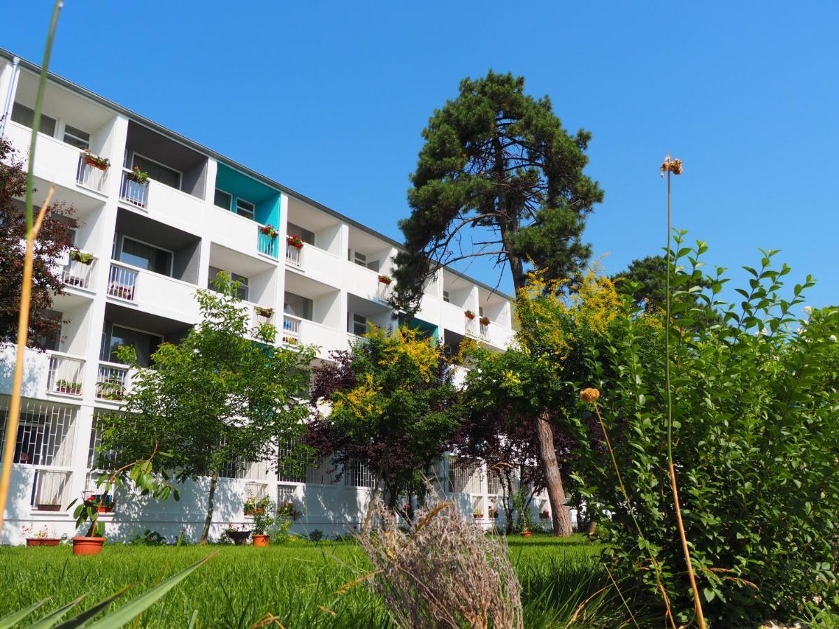 Hotel Minerva 艾福雷诺德 外观 照片