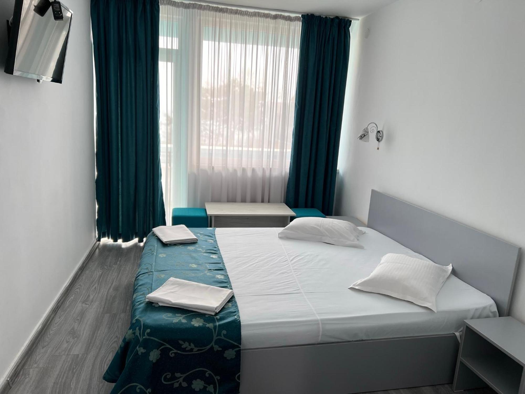 Hotel Minerva 艾福雷诺德 外观 照片